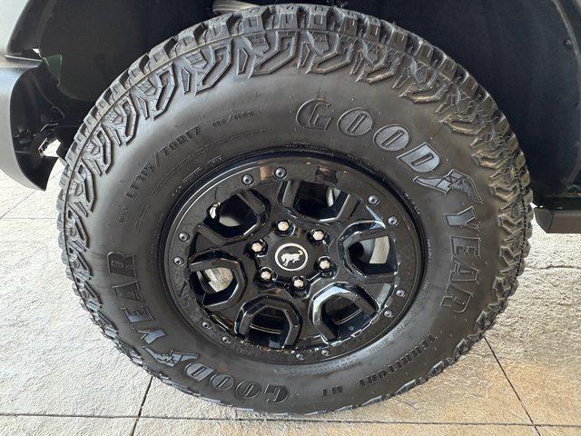 Photo of 2023 Eruption Green Metallic Ford Bronco