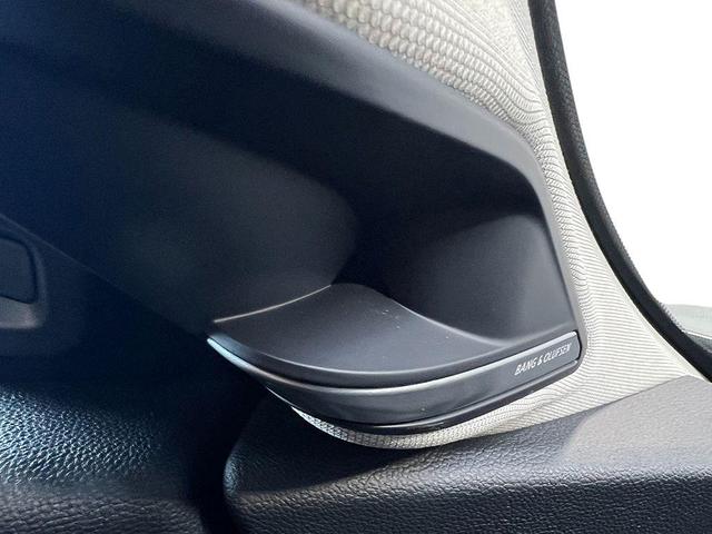 Photo of 2026 Majestic Black Pearl Acura MDX