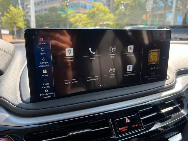 Photo of 2025 Liquid Carbon Metallic Acura MDX