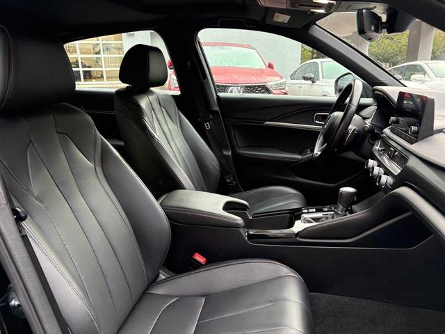 Photo of 2023 Majestic Black Pearl Acura Integra