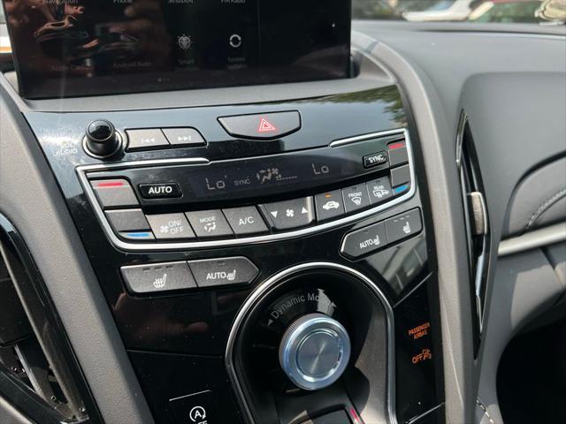 Photo of 2025 Solar Silver Metallic Acura RDX