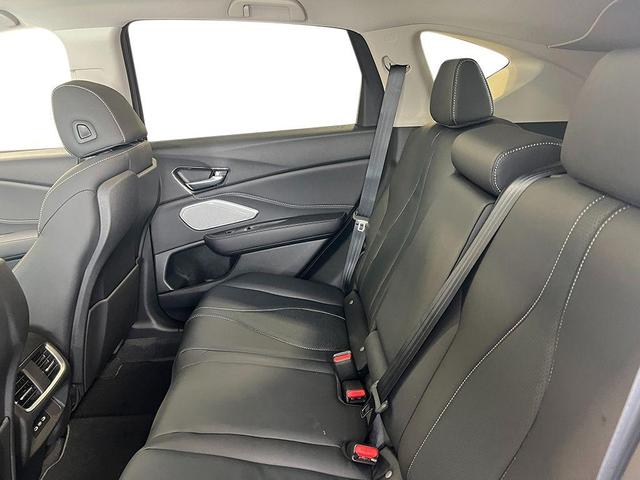 Photo of 2025 Majestic Black Pearl Acura RDX