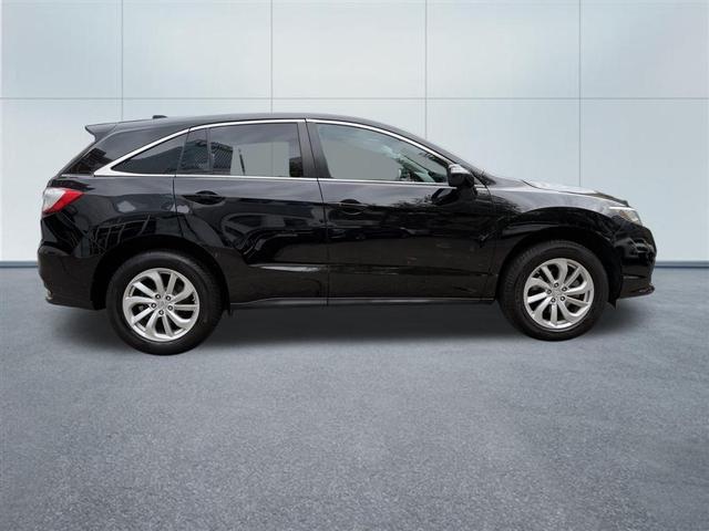 Photo of 2016 Crystal Black Pearl Acura RDX
