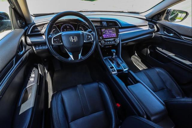 Photo of 2019 Crystal Black Pearl Honda Civic