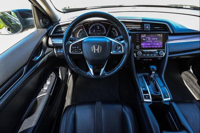 Photo of 2019 Crystal Black Pearl Honda Civic