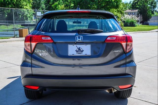 Photo of 2018 Modern Steel Metallic Honda HR-V