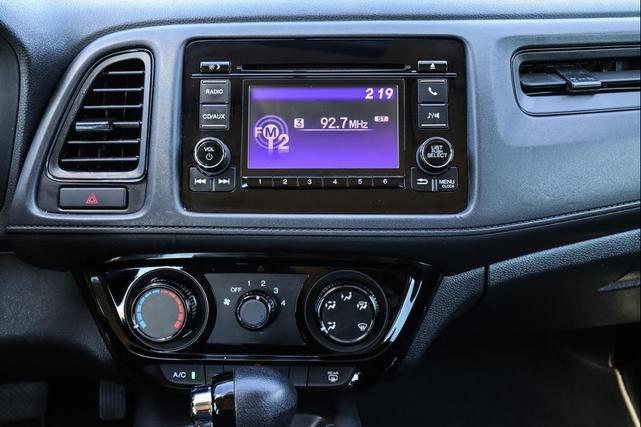 Photo of 2018 Modern Steel Metallic Honda HR-V