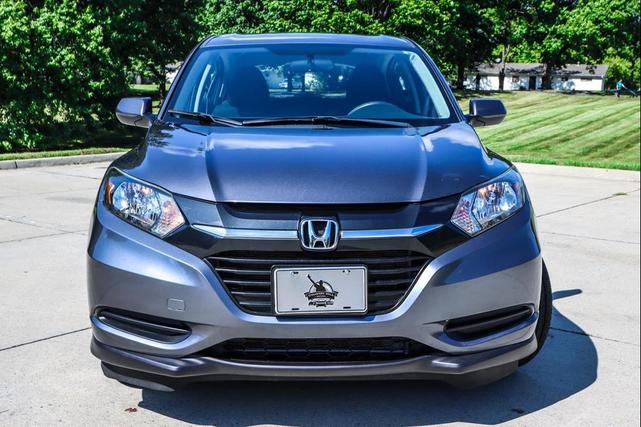 Photo of 2018 Modern Steel Metallic Honda HR-V