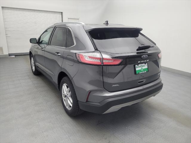 Photo of 2022 Carbonized Gray Metallic Ford Edge