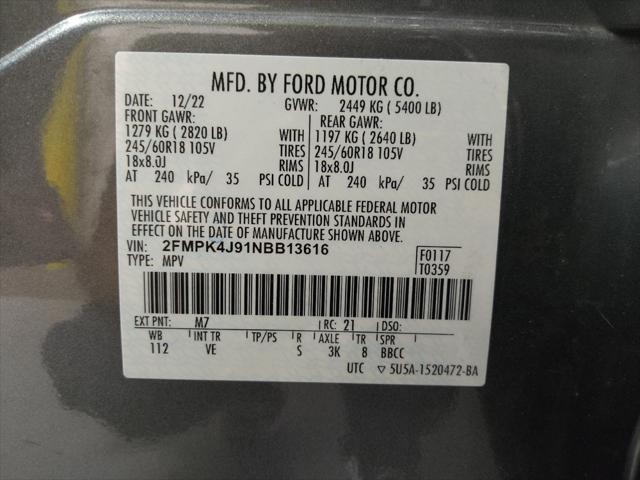 Photo of 2022 Carbonized Gray Metallic Ford Edge