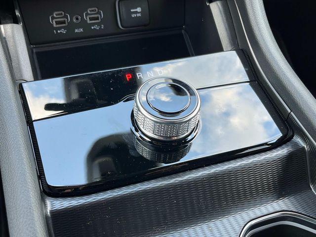 Photo of 2025 Bright White Clearcoat Jeep Grand Cherokee