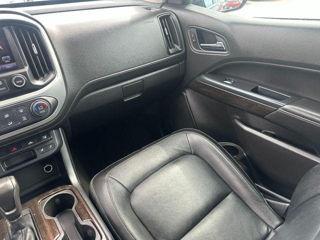 Photo of 2015 Onyx Black GMC Canyon