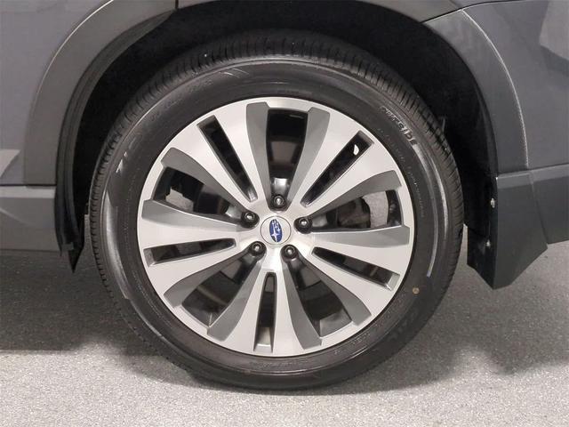 Photo of 2020 Magnetite Gray Metallic Subaru Ascent