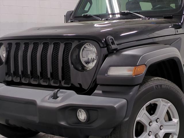 Photo of 2021 Black Clearcoat Jeep Wrangler Unlimited