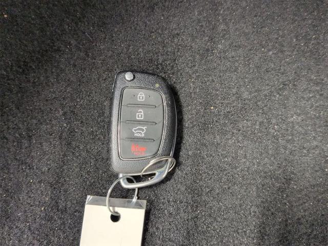 Photo of 2015 Iron Frost Hyundai SANTA FE
