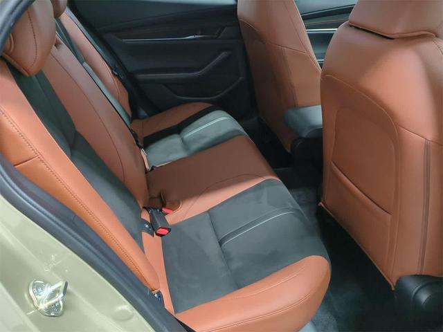 Photo of 2024 Zircon Sand Metallic Mazda Mazda3