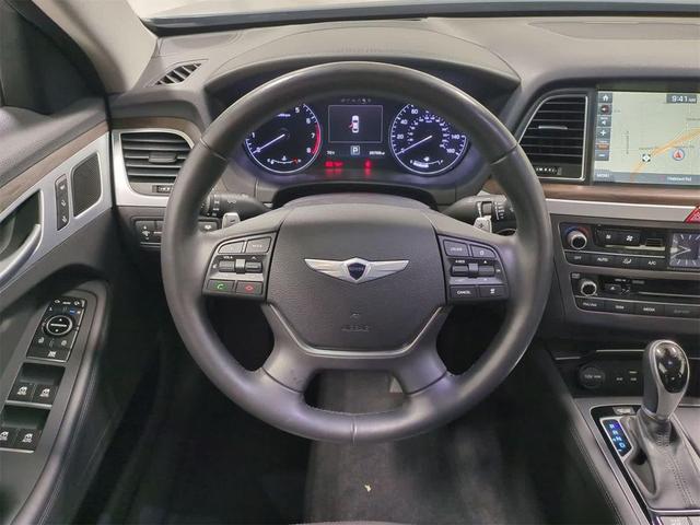 Photo of 2015 Parisian Gray Hyundai Genesis