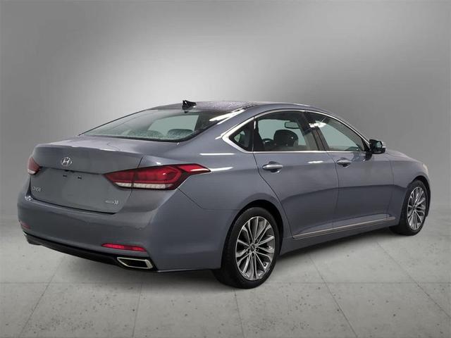 Photo of 2015 Parisian Gray Hyundai Genesis