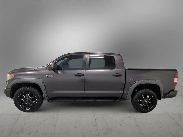 Photo of 2015 Magnetic Gray Metallic Toyota Tundra