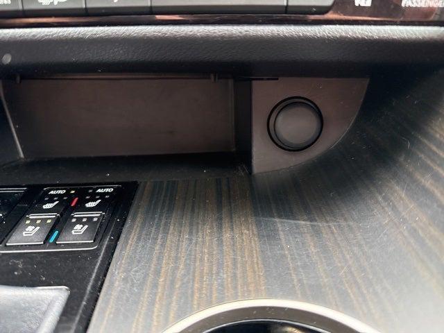Photo of 2016 Obsidian Lexus RX 350