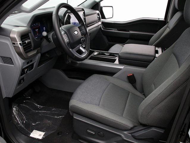 Photo of 2025 Agate Black Metallic Ford F-150