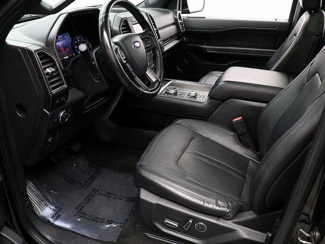 Photo of 2019 Agate Black Metallic Ford Expedition