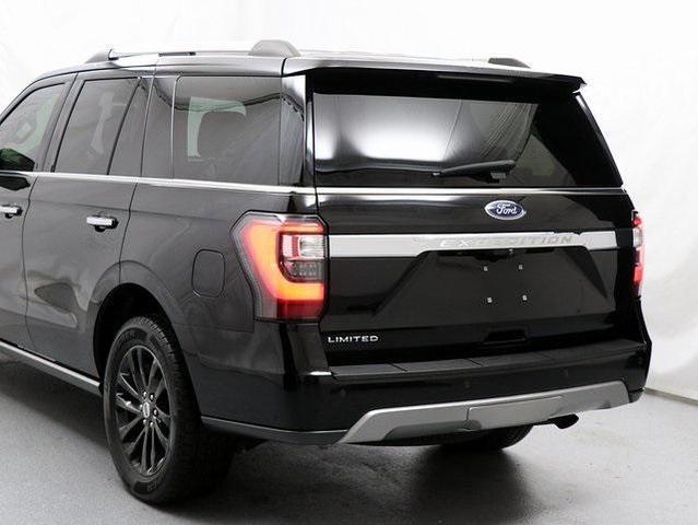 Photo of 2019 Agate Black Metallic Ford Expedition