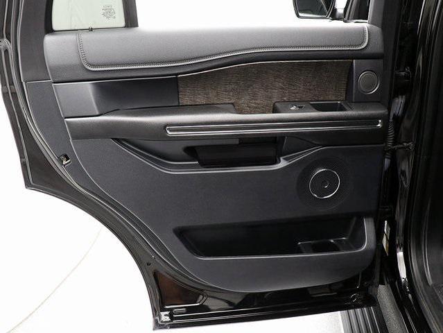 Photo of 2019 Agate Black Metallic Ford Expedition