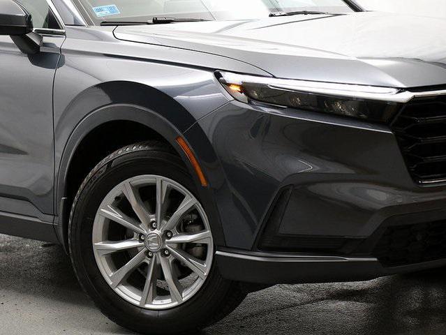 Photo of 2023 sparkle silver metallic Honda CR-V