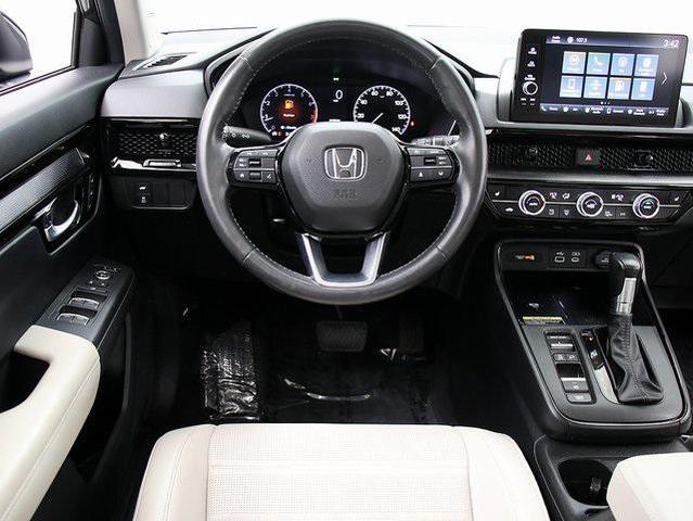 Photo of 2023 sparkle silver metallic Honda CR-V