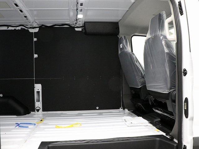 Photo of 2025 Oxford White Ford Transit-250