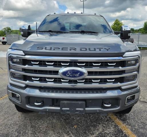 Photo of 2024 Gray Metallic Ford F-250