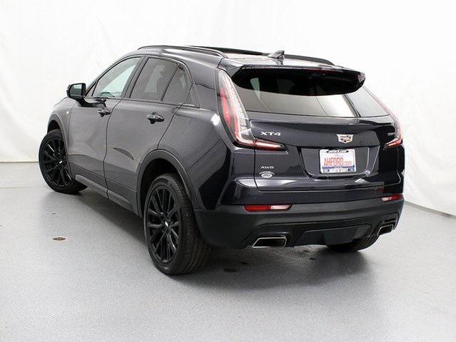 Photo of 2023 Galactic Gray Metallic Cadillac XT4