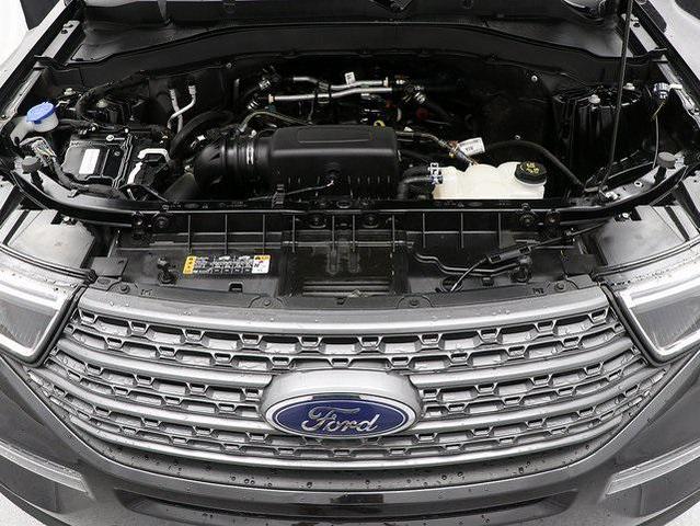 Photo of 2023 Agate Black Metallic Ford Explorer