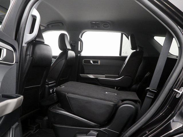 Photo of 2023 Agate Black Metallic Ford Explorer