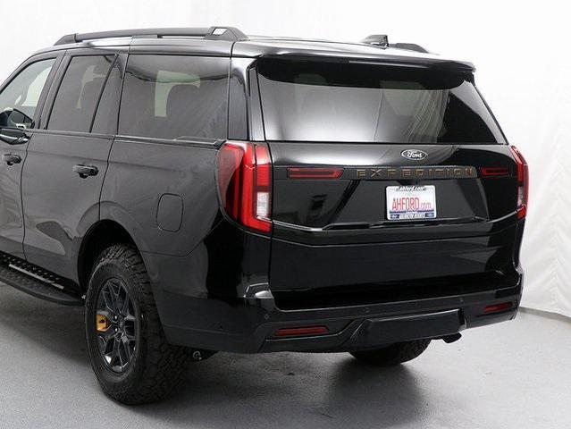 Photo of 2025 Agate Black Metallic Ford Expedition