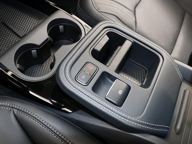 Photo of 2025 Glacier Gray Metallic TriCoat Ford Mustang Mach-E