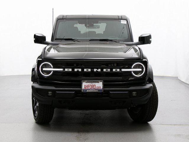 Photo of 2025 Shadow Black Ford Bronco