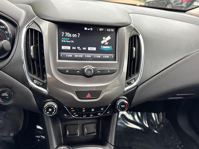 Photo of 2017 Red Chevrolet Cruze
