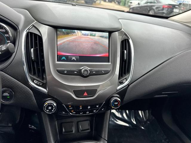Photo of 2017 Red Chevrolet Cruze