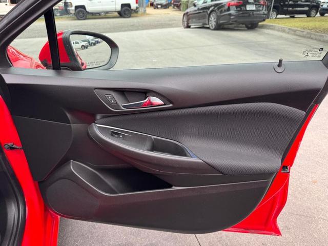 Photo of 2017 Red Chevrolet Cruze