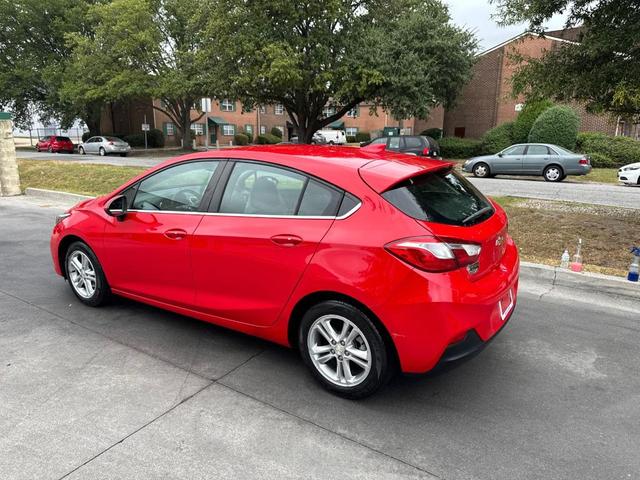 Photo of 2017 Red Chevrolet Cruze