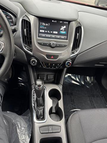 Photo of 2017 Red Chevrolet Cruze