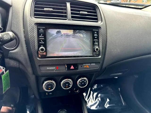 Photo of 2019 Silver Mitsubishi Outlander Sport