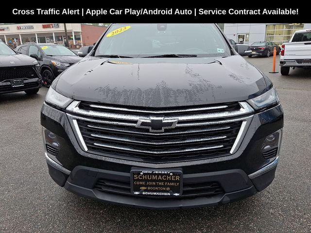 Photo of 2023 Mosaic Black Metallic Chevrolet Traverse