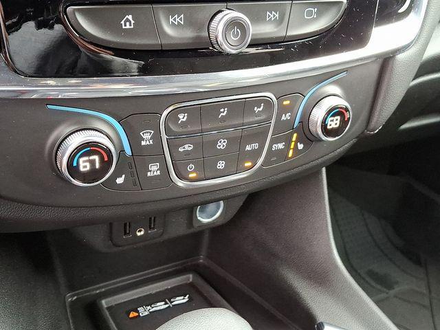Photo of 2023 Mosaic Black Metallic Chevrolet Traverse