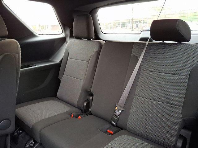Photo of 2023 Mosaic Black Metallic Chevrolet Traverse