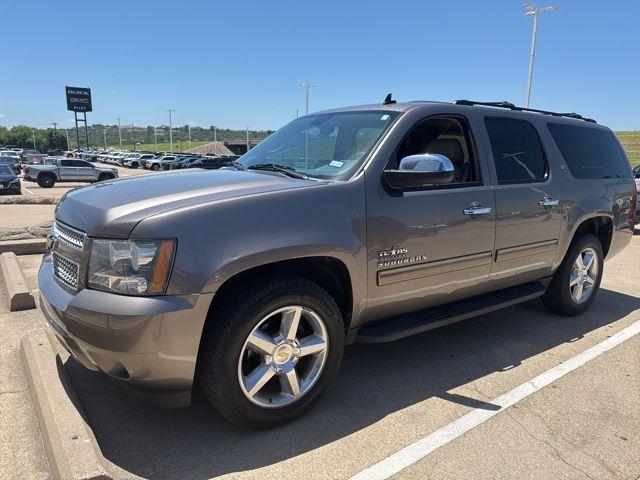 Photo of 2012 Mocha Steel Metallic Chevrolet Suburban