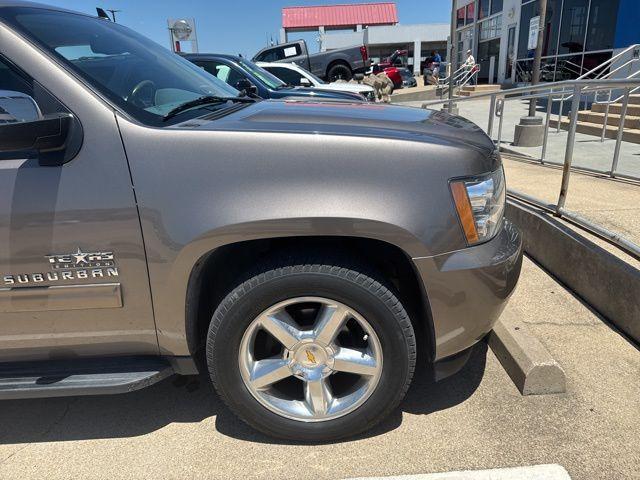 Photo of 2012 Mocha Steel Metallic Chevrolet Suburban