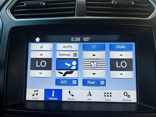 Photo of 2017 WHITE Ford Explorer